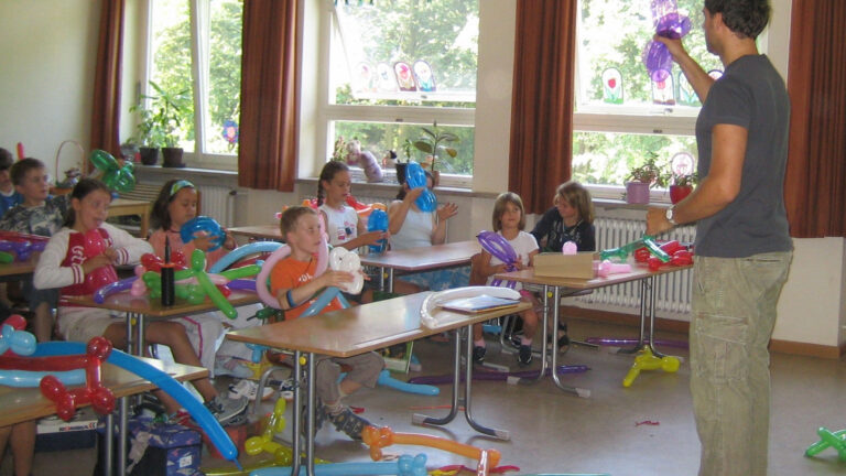 Écoles-fournaises : la République abandonne ses enfants face à la canicule