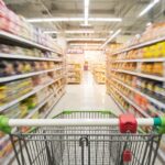 Photo d'un chariot dans un hypermarché