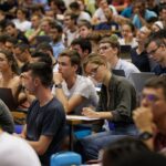 Etudiants dans un amphithéâtre