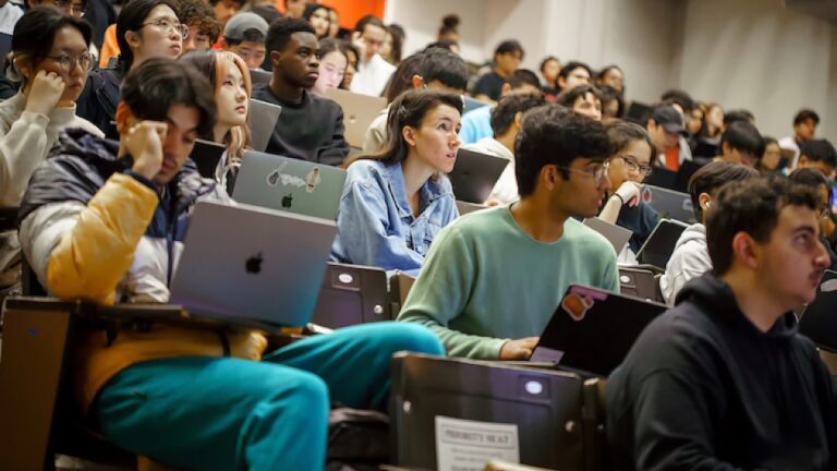 Et si une réforme de l’héritage garantissait un revenu universel étudiant ?